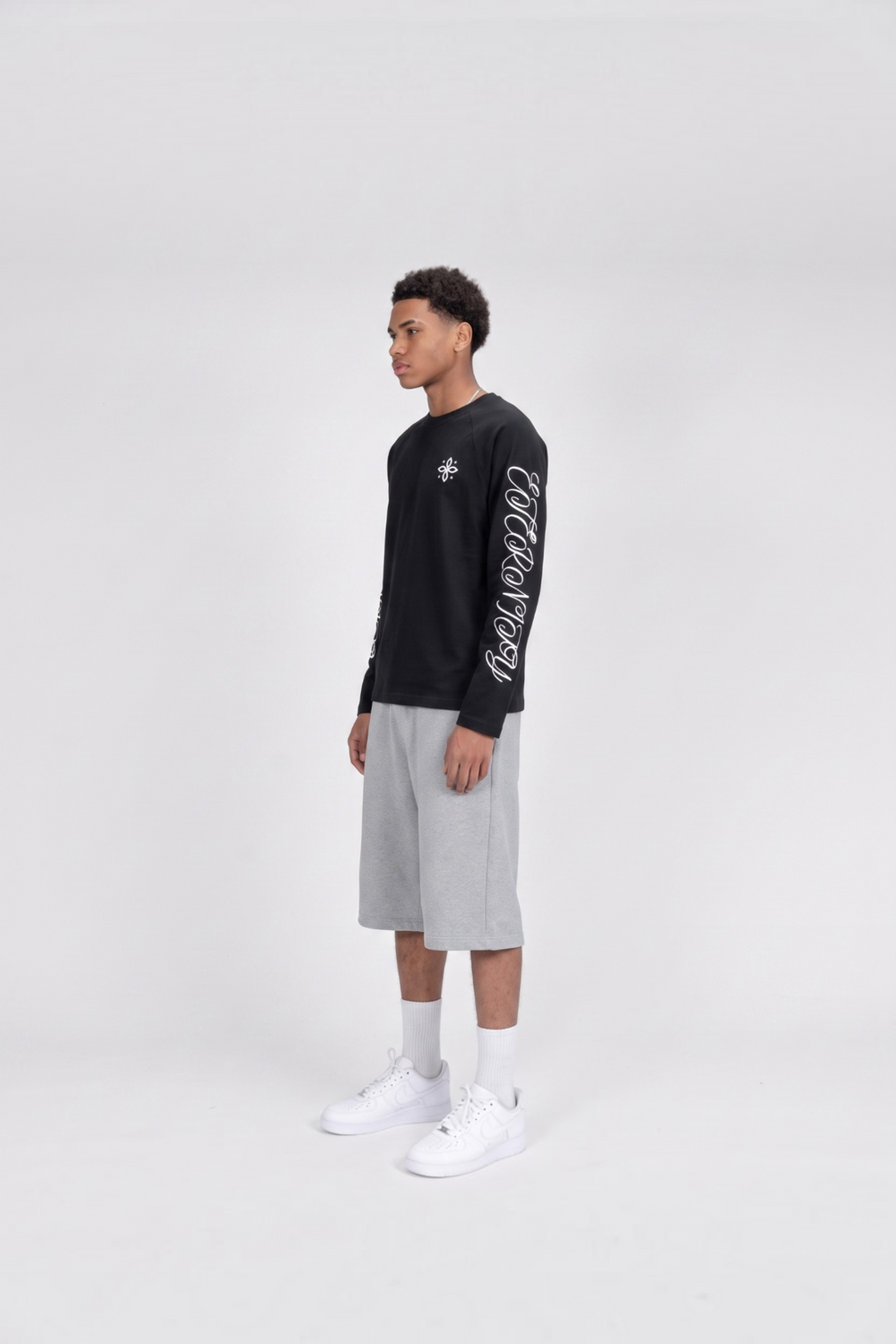 SORVEA Eternity Longsleeve Black – Model-Foto